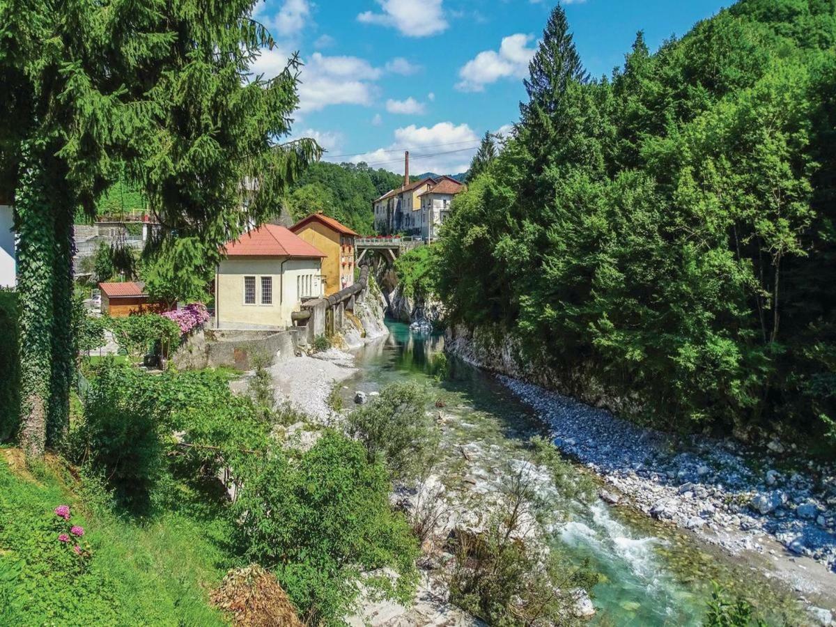 Apartmán Pocitniska Hisa Pri Kustrcu Grahovo ob Baci Exteriér fotografie